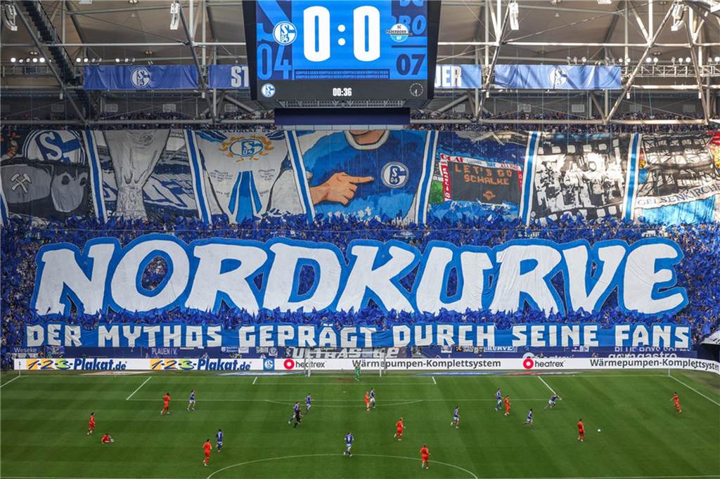 32. Spieltag, FC Schalke 04 - SC Paderborn 07