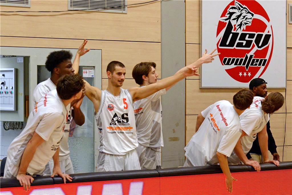 1. Regionalliga West, BSV Wulfen - Bayer Leverkusen II 102:64 (44:44)