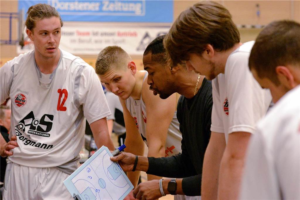 1. Regionalliga West, BSV Wulfen - Bayer Leverkusen II 102:64 (44:44)