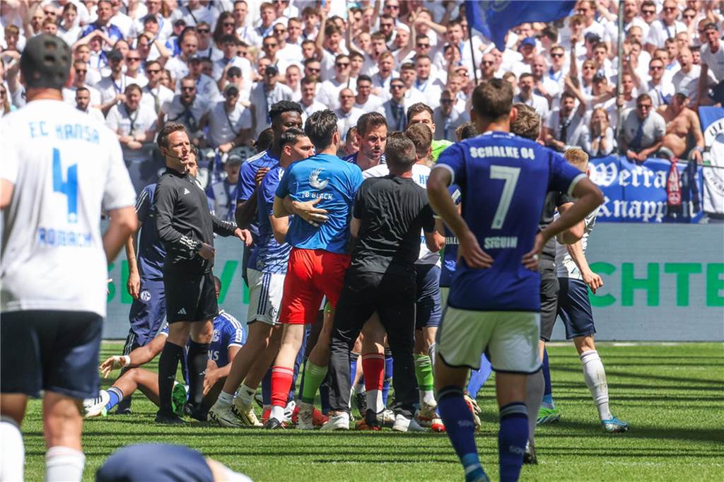 FC Schalke 04 - Hansa Rostock