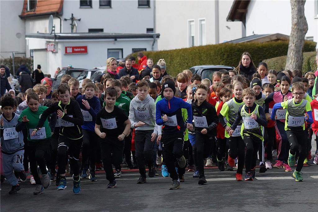 1200 m Lauf w10/m10: Start