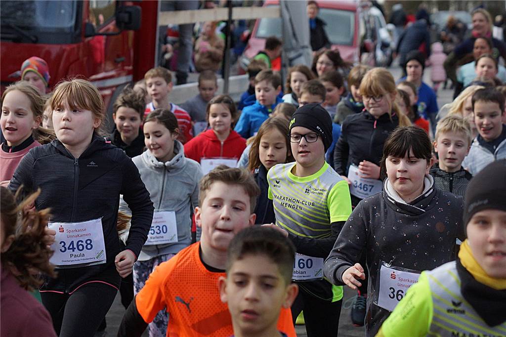 1200 m Lauf w10/m10: Start