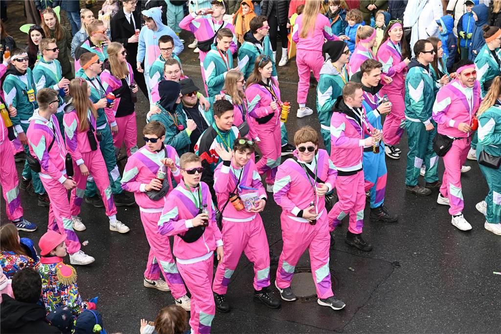 12.02.2024 - Raesfeld - Foto Bludau: Der Karnevalsumzug am Rosenmontag in Raesfeld 2024