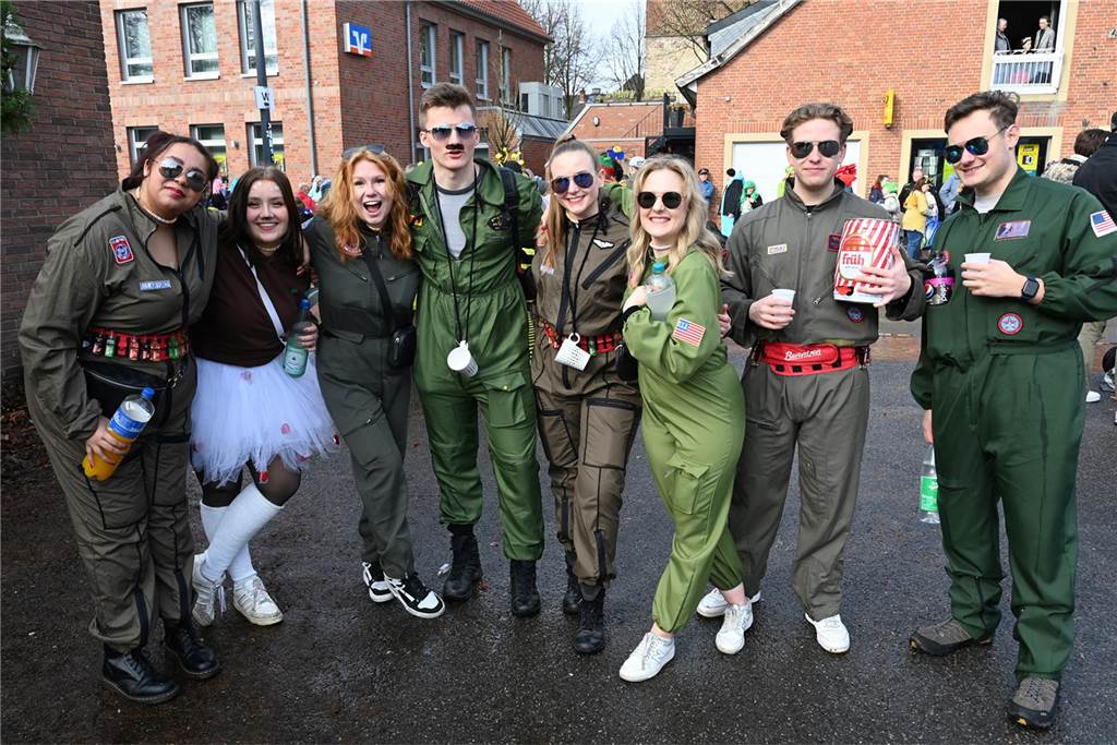 12.02.2024 - Raesfeld - Foto Bludau: Der Karnevalsumzug am Rosenmontag in Raesfeld 2024