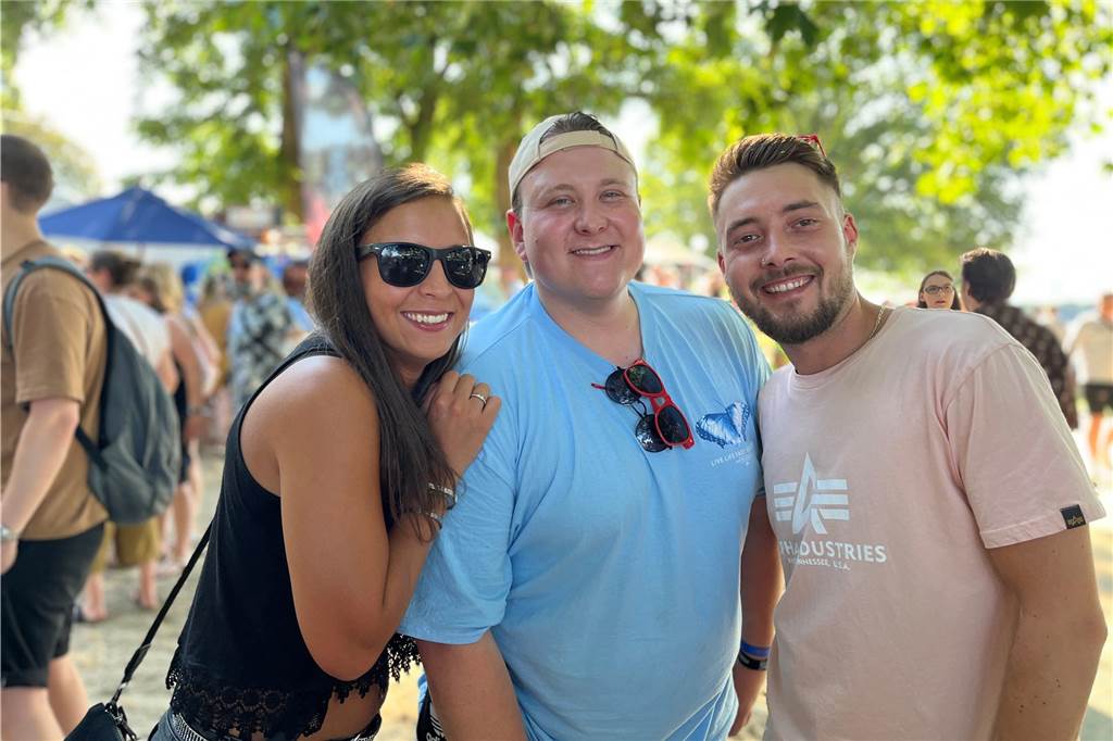 12.500 Leute feierten ausgelassen beim Sunset Beach Festival 2023 in Haltern am See.