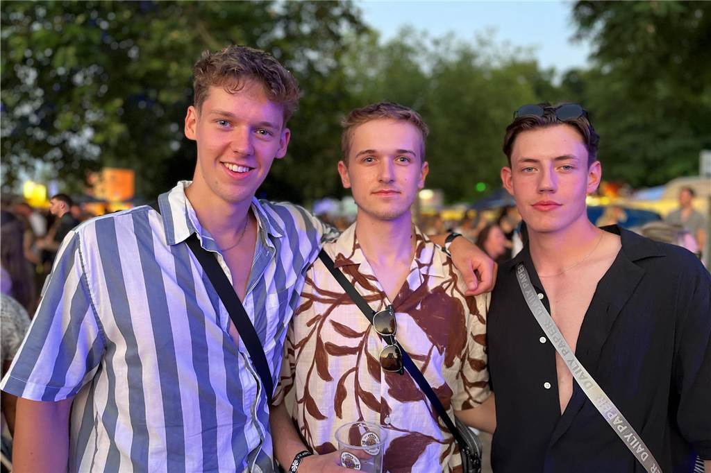 12.500 Leute feierten ausgelassen beim Sunset Beach Festival 2023 in Haltern am See.