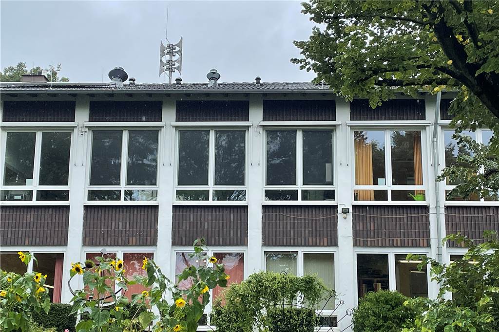 Als es noch 71 Sirenen in Castrop-Rauxel gab und die UdSSR Angst machte 13 Sirenen dieses Typs sind heute im Stadtgebiet von Castrop-Rauxel im Einsatz.