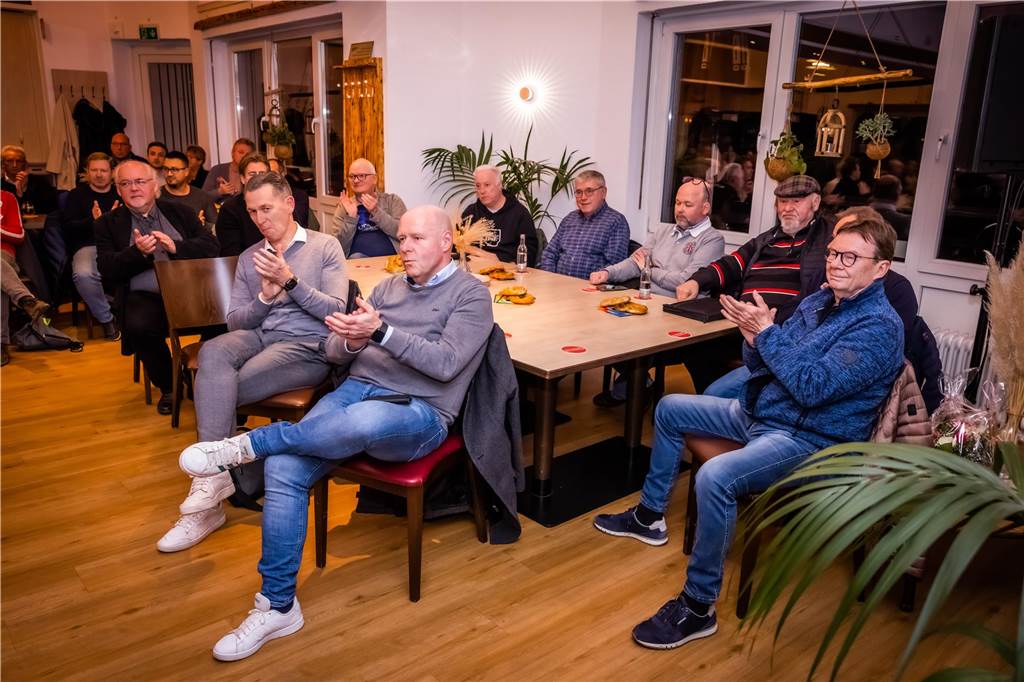 13.02.2023 Dortmund City - Poschmann Pils u Poehler Talk im Biercafe West mit DFB Praesident Bernd Neunendorf - Sabine Poschmann - Foto Stephan Schuetze