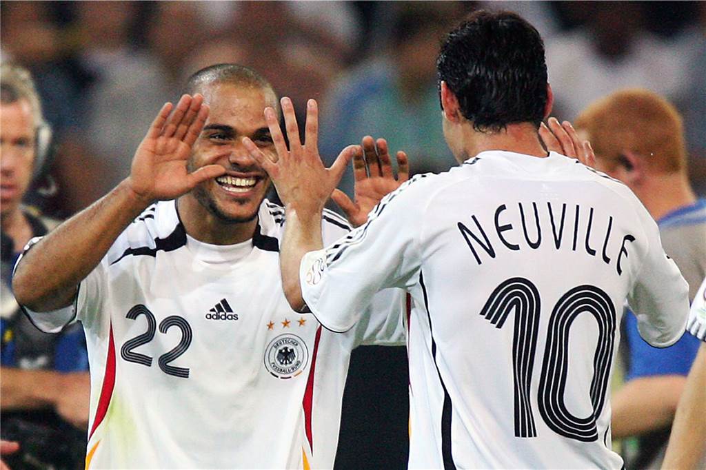 WM-Held von 2006 spielt Sonntag gegen Rot-Weiß Deuten David Odonkor, Oliver Neuville; Deutschland - Polen bei der WM 2006