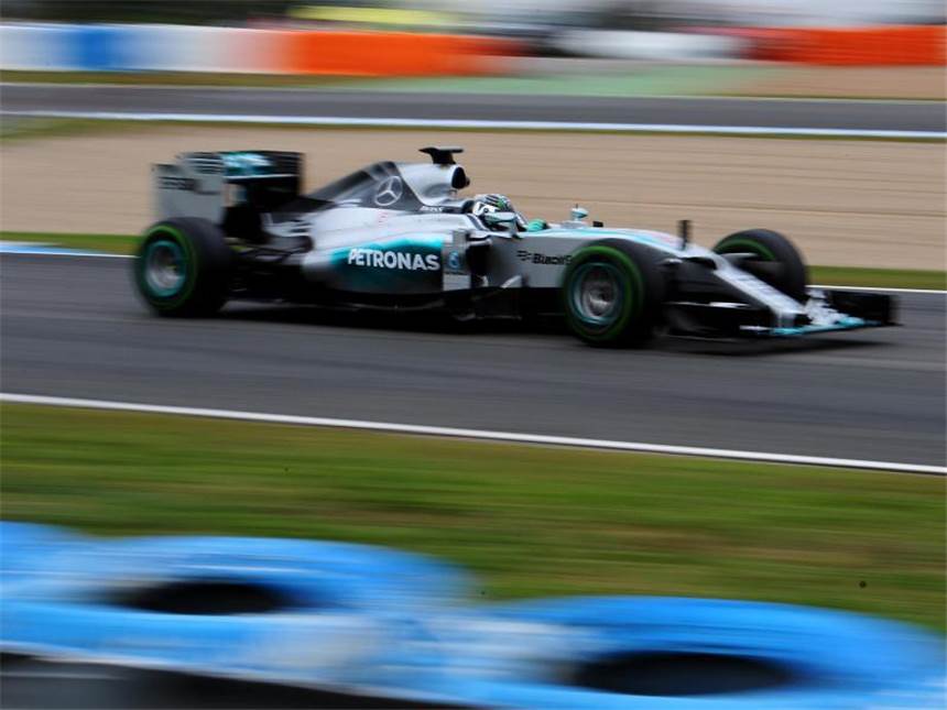 Trotz Motor-Aus: Rosberg pflegt Ruf als Rundensammler 151 Runden drehte Nico Rosberg am zweiten Testtag in Jerez. Foto: Peter Steffen