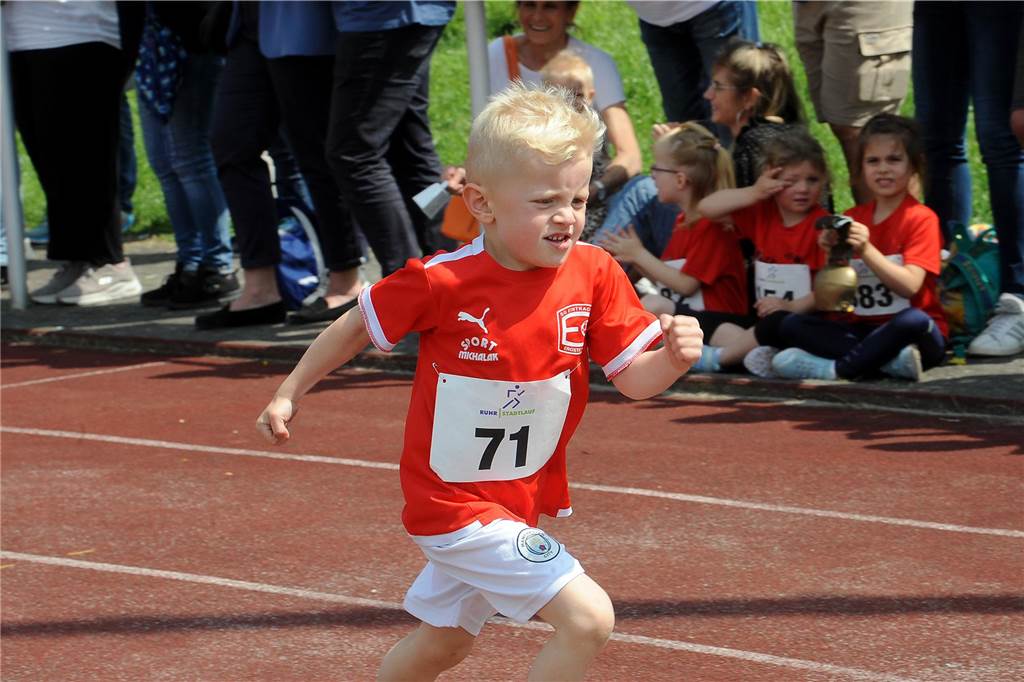 16. Schwerter Ruhrstadtlauf 2024Lauf Bambini Jungen bis U8