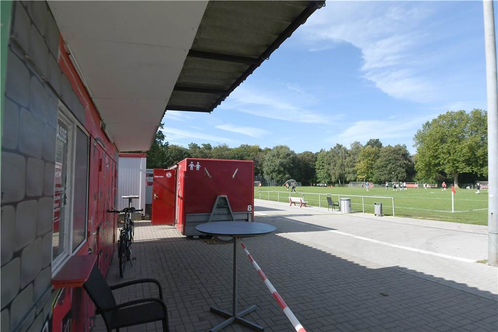 19 Fotos: Neuer Tabellendritter der Kreisliga C3 ist der TuS Henrichenburg III nach dem 2:0 gegen Preußen Hochlarmark II.