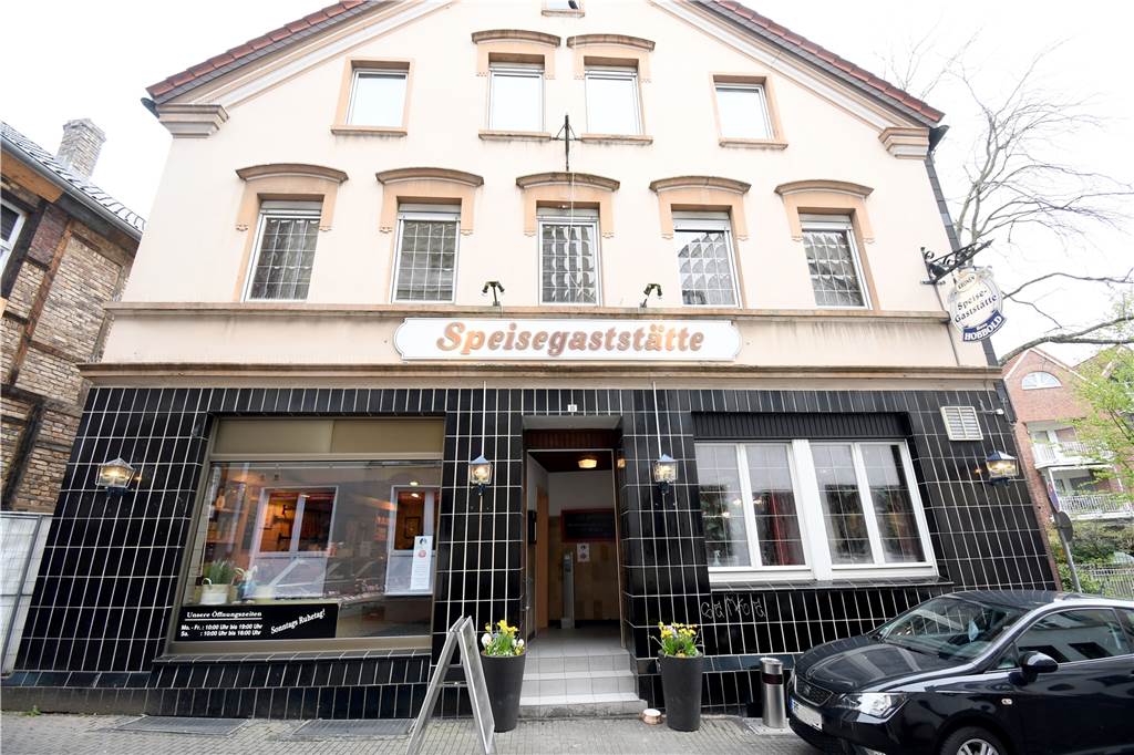 Für Kenner und Fans: In Recklinghausen gibt es meisterhafte Pferdeklopse Die Speisegaststätte Hobbold an der Brandstraße in der Recklinghäuser Innenstadt.