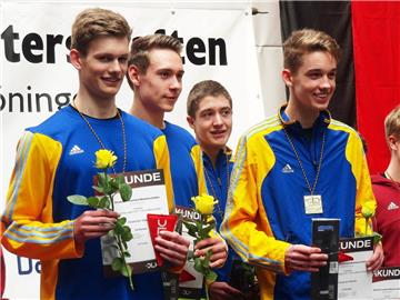 2014 Deutscher U18-Meister im Crosslaufen: Niklas Schmitz, Marvin Hebenbrock, Lutz Holste und Julius Scherr (v.l.) holten für die LG Dorsten im niedersächsischen Löningen Gold. 