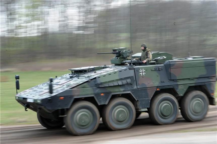 Rheinmetall zurrt Milliardenauftrag in Australien fest 211 Radpanzer vom Typ Boxer liefert Rheinmetall in den kommenden Jahren nach Australien. Foto: Christian Charisius