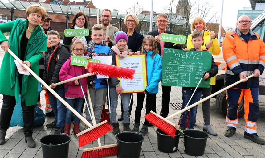 Vorbereitungen für "Werne putzt sich raus" laufen 22 Vereine und Institutionen haben sich für "Werne putzt sich raus" angemeldet. Auch die Wiehagen- und Wienbredeschüler machen mit.