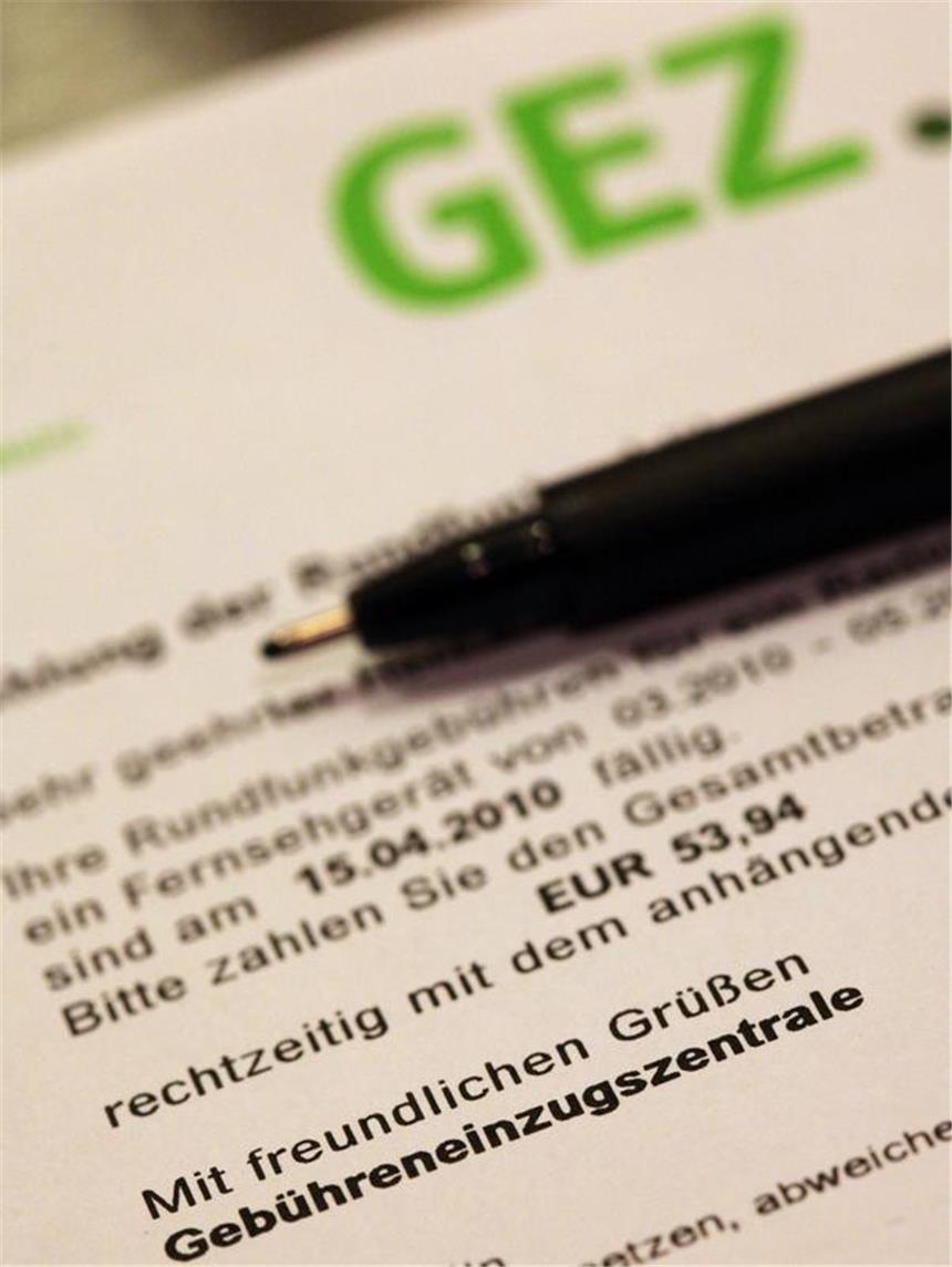 Schwarzseher könnten die Stadt Geld kosten 23 Euro bekommt die Stadt Dortmund pro Vollstreckung von Rundfunk-Gebühren.