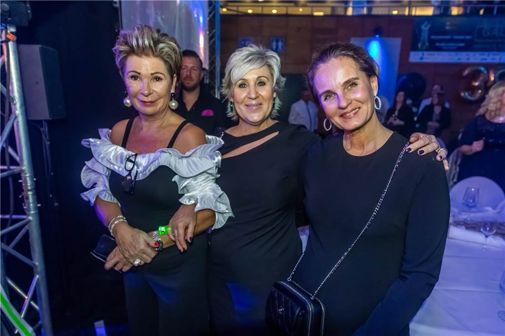 Die besten Bilder der Solidarfonds-Gala 2024: Feine Gäste feiern BVB, Hagedorn und Roland Kaiser
