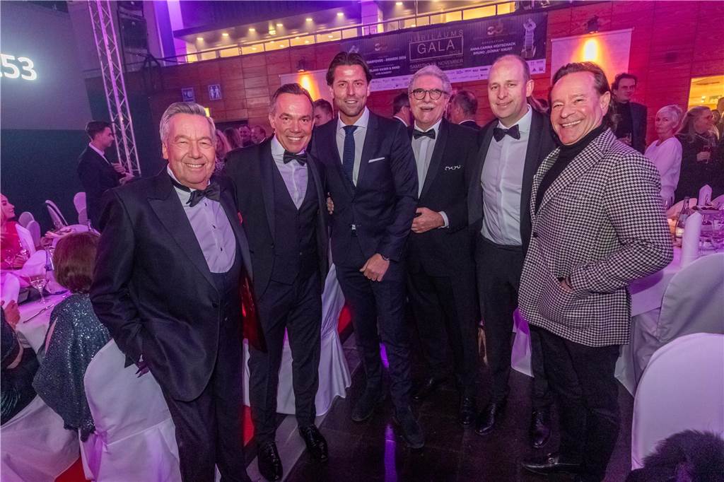 Die besten Bilder der Solidarfonds-Gala 2024: Feine Gäste feiern BVB, Hagedorn und Roland Kaiser