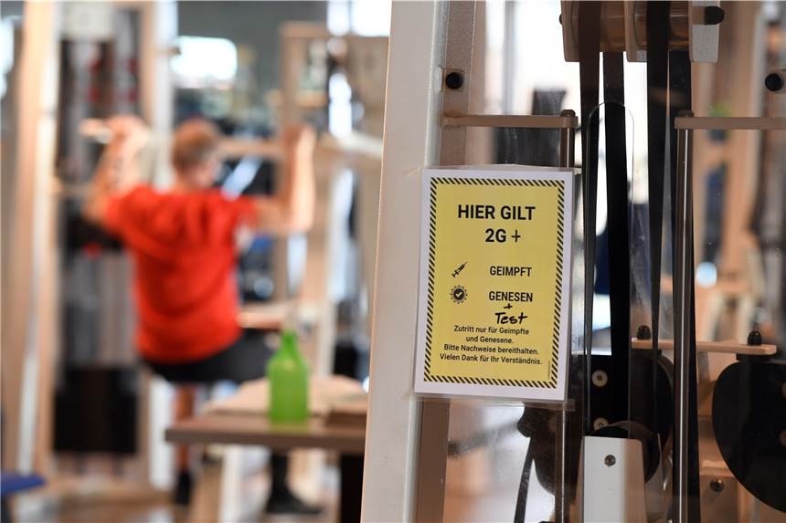 Fitnessstudios gegen 2G-plus: Gerichtliches Eilverfahren 2G-plus im Fitnessstudio: Vom Land so gemeint, aber nicht eindeutig formuliert. Dagegen gehet ein Fitnessstudio aus Essen nun vor.