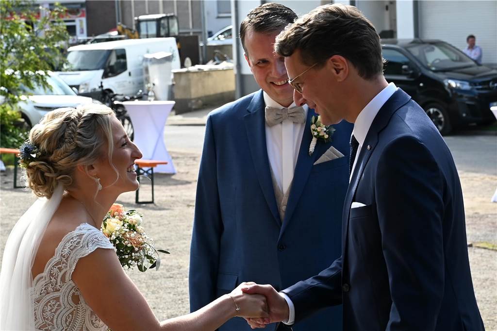 30.09.2023 Dorsten - Hochzeit - Kirchliche Trauung Tobias und Monika in der St. Matthäus Kirche Wulfen