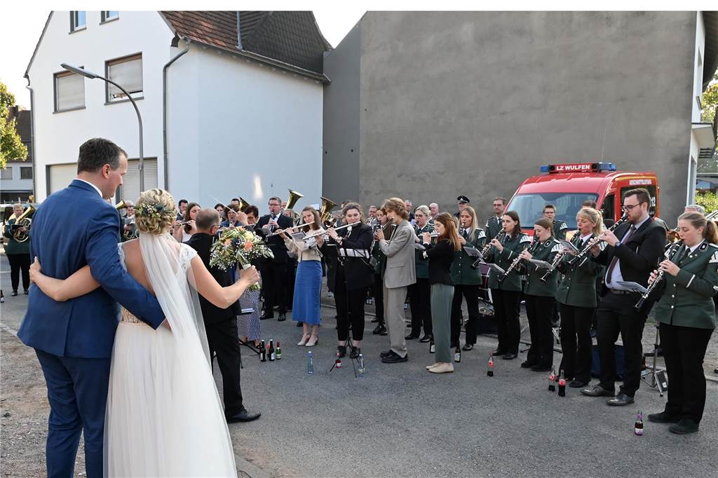 30.09.2023 Dorsten - Hochzeit - Kirchliche Trauung Tobias und Monika in der St. Matthäus Kirche Wulfen