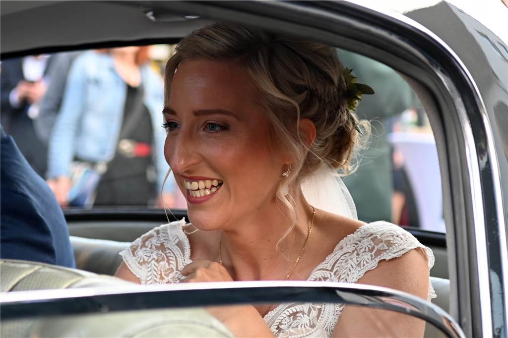 30.09.2023 Dorsten - Hochzeit - Kirchliche Trauung Tobias und Monika in der St. Matthäus Kirche Wulfen