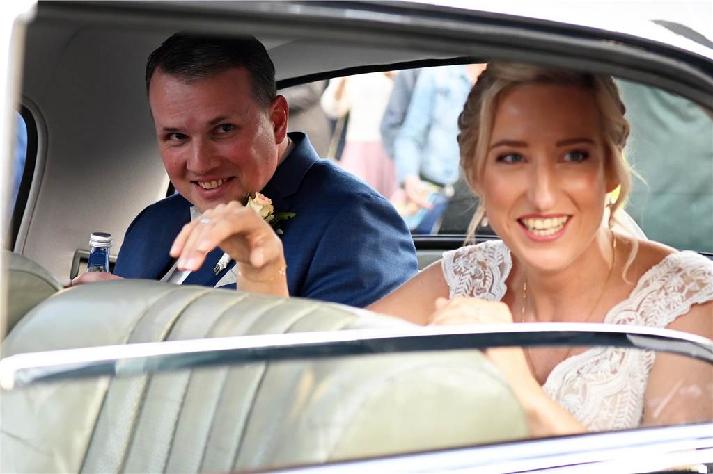 30.09.2023 Dorsten - Hochzeit - Kirchliche Trauung Tobias und Monika in der St. Matthäus Kirche Wulfen