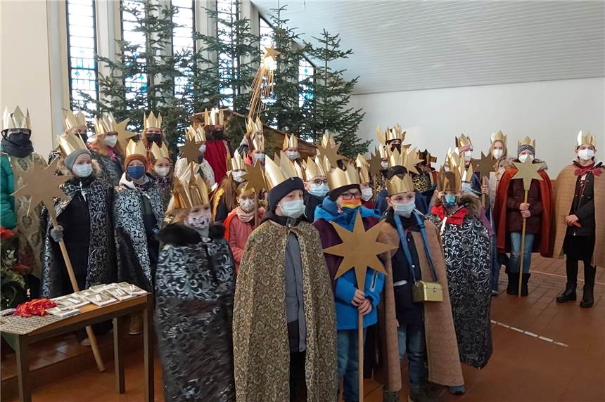 Sternsinger sammelten Tausende Euro in Werne für Kinder in Afrika 65 Sternsinger und Begleiter waren am Wochenende in den Gemeindeteilen Stockum und Horst unterwegs.