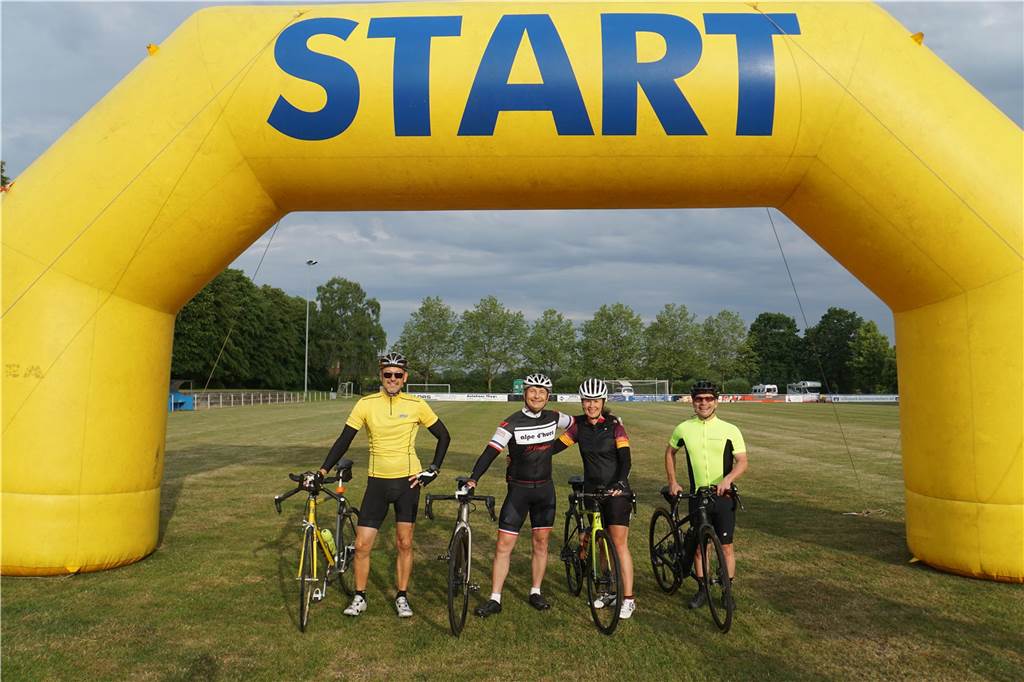 740 Radfahrer waren bei der Radtouristikfahrt des SV Herbern dabei. Wir haben das Event mit der Kamera begleitet.