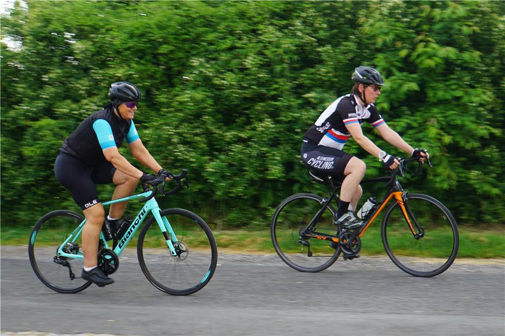 740 Radfahrer waren bei der Radtouristikfahrt des SV Herbern dabei. Wir haben das Event mit der Kamera begleitet.