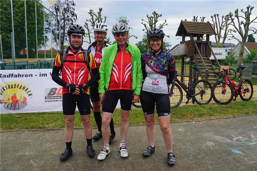 740 Radfahrer waren bei der Radtouristikfahrt des SV Herbern dabei. Wir haben das Event mit der Kamera begleitet.