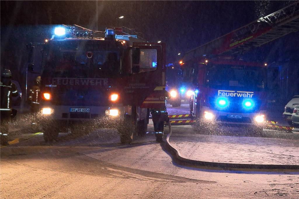 Glatte Straßen sorgten für Unfälle und Einschränkungen auf den Straßen