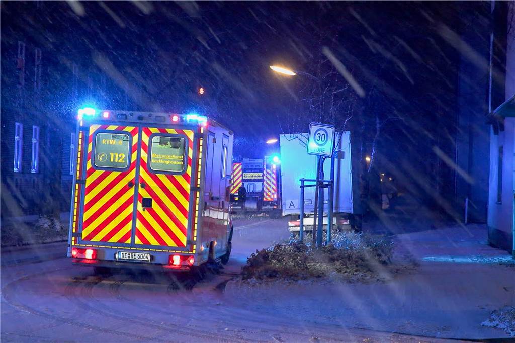 Glatte Straßen sorgten für Unfälle und Einschränkungen auf den Straßen