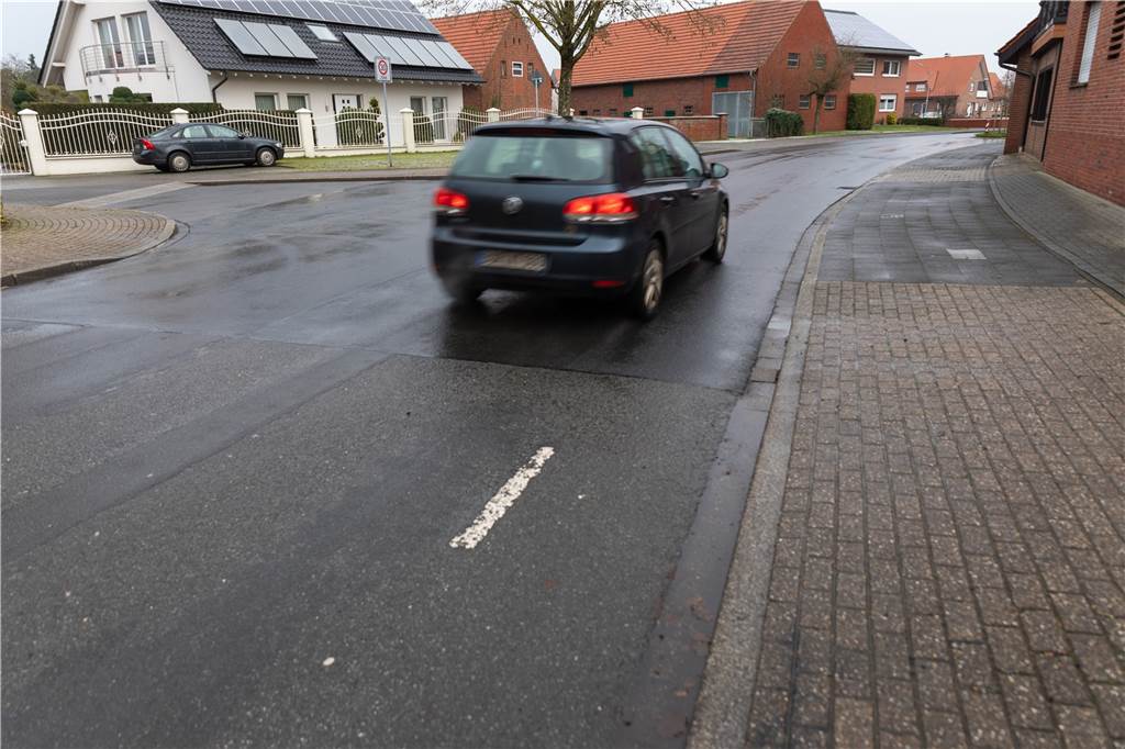 Trotz Pandemie: Zahl der zugelassenen Autos in Heek steigt spürbar 8995 Pkw sind aktuell (Stand 31. Dezember 2021) in der Dinkelgemeinde zugelassen. Das ist ein Plus von 253 Fahrzeugen gegenüber 2020.