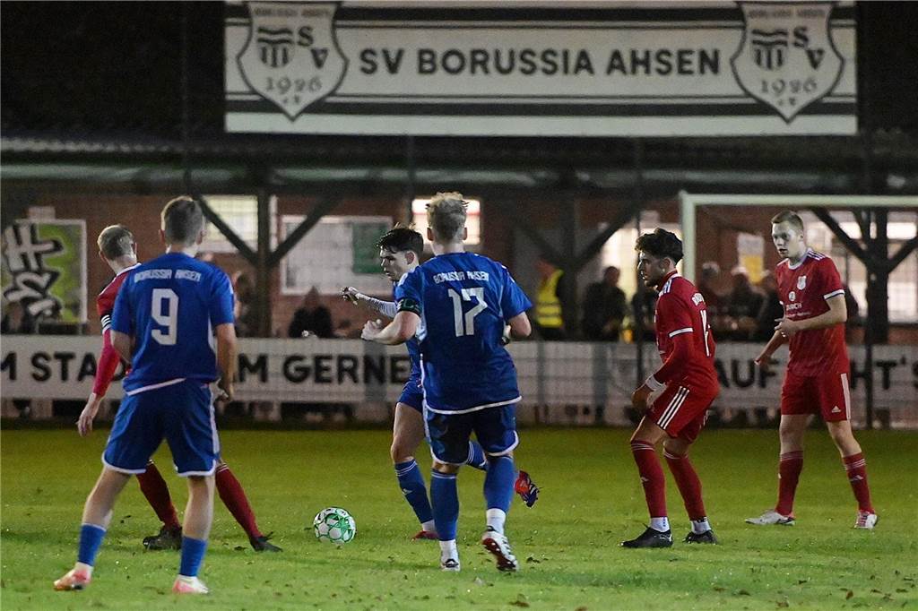 A-Kreisligist Borussia Ahsen verliert das Kreispokalspiel gegen RW Deuten mit 2:4.