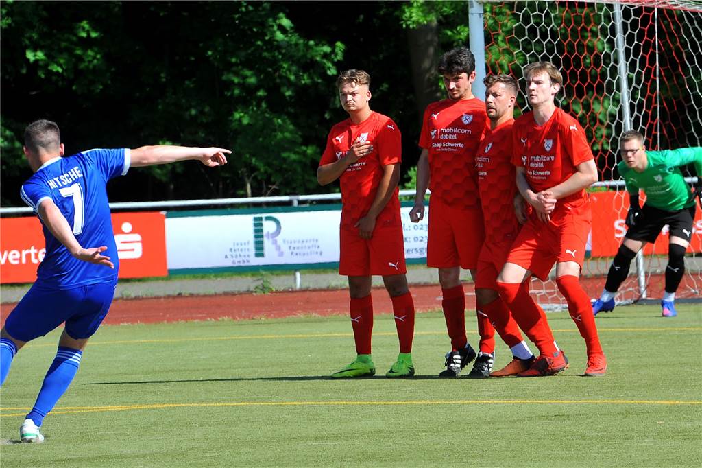 Torschütze mit 45 - und trotzdem hat es nicht für einen Punktgewinn gereicht A-Ligist Holzpfosten Schwerte musste sich dem BSV Lendringsen mit 0:4 geschlagen.