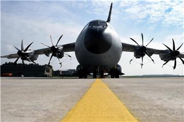 A400M-Militärtransporter der Luftwaffe: Verteidigungsministerin Ursula von der Leyen fordert erheblich mehr Geld im ersten Haushaltsentwurf von Finanzminister Scholz. Foto: Holger Hollemann