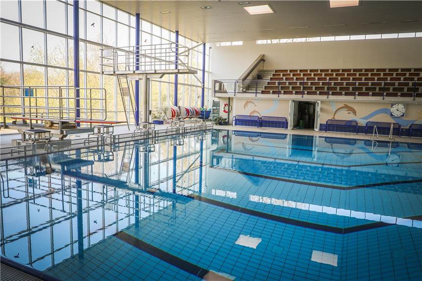 Hallenbad in Castrop-Rauxel öffnet bald wieder – mit besonderen Regeln Ab dem 5. Oktober ist das Castrop-Rauxeler Hallenbad wieder für den öffentlichen Badebetrieb geöffnet.