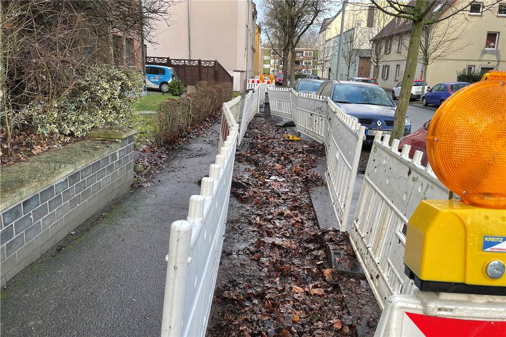 Dauerbaustelle an der Overhoffstraße in Marten