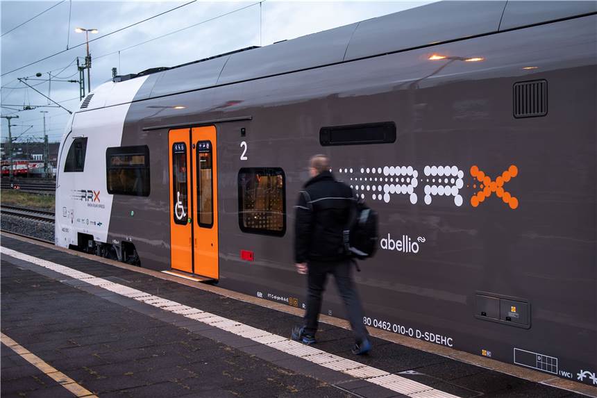 Finanzielle Probleme bei Abellio: Entwarnung für NRW-Nahverkehr Abellio betreibt in NRW unter anderem den RE 1 von Hamm nach Aachen, andere Regionallinien und mehrere S-Bahn-Linien.