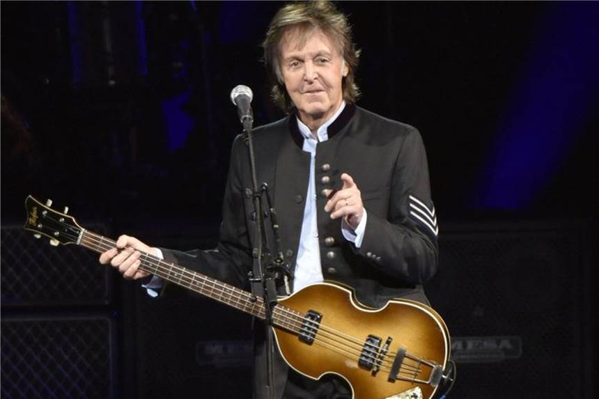 Paul McCartney: Überraschungskonzert in New Yorker Bahnhof Abgefahren: Paul McCartney hat im Bahnhof gespielt. Foto: Rob Grabowski/Invision/AP/Archiv