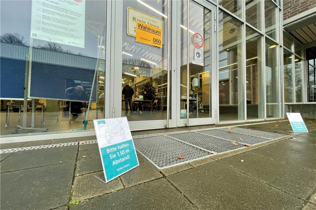 Klares Votum: Geplantes Industriegebiet Nordlippestraße ist vom Tisch Abstand halten und Maskenpflicht gilt heute übrigens ebenfalls in den Wahllokalen.