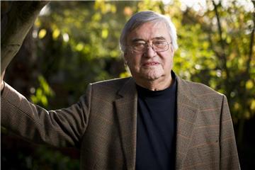 Acht Monate nach seinem Tod erscheint das letzte Buch des Schriftstellers Peter Härtling. Foto: Daniel Reinhardt