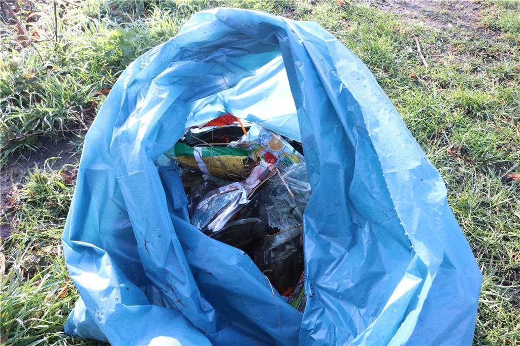 Achtlos weggeworfene Verpackungen fanden sich hauptsächlich an den Straßenrändern.