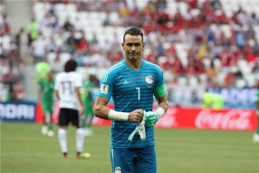 Ägyptens Rekordspieler el-Hadary tritt zurück Ägyptens Fußball-Torhüter Essam el-Hadary hat seine Nationalmannschafts-Karriere beendet. Foto: Ahmed Ramadan