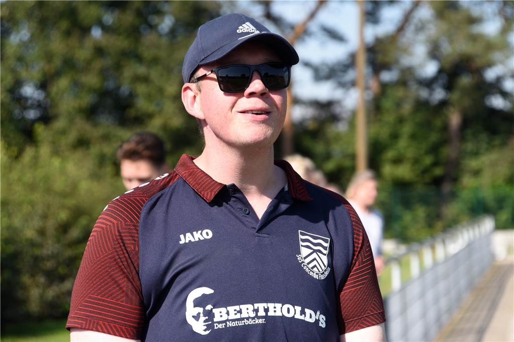 Concordia Flaesheim II gewinnt daramtisch beim SV Bossendorf II: „Als Trainer noch nicht erlebt“ Ärgerte sich über einen aus seiner Sicht falschen Platzverweis: Flaesheims Trainer Christian Große-Büning.