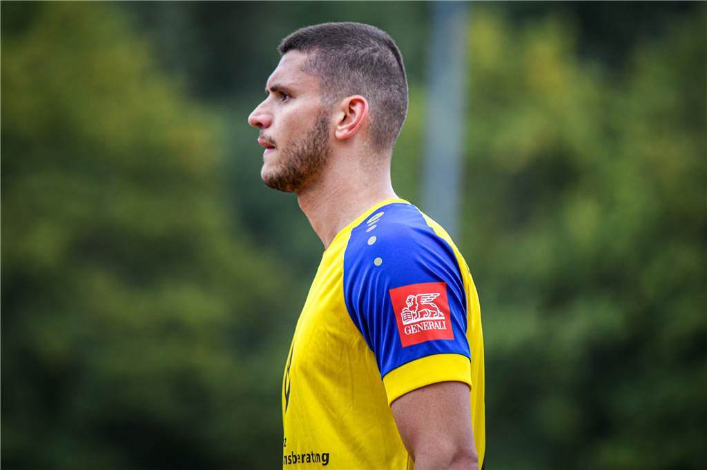 Königstransfer aus Dortmund sagt BV Brambauer kurzfristig ab: „Hatten uns echt ins Zeug gelegt“ Ahmed Ersoy wechselte im vergangenen Sommer von der SG Gahmen zum BSV Schüren und kam dort bislang in 14 Spielen zum Einsatz.