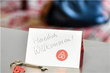 Airbnb hat sich von einer Schlafplatzbörse zum Tourismus-Giganten entwickelt. Foto: Jens Kalaene