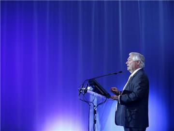 Airbus-Manager John Leahy muss sich vor Gericht verantworten. Foto: Guillaume Horcajuelo